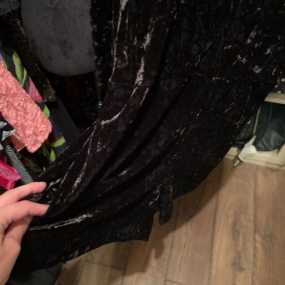 VTG Betsey Johnson Velvet Romper - Picture 2 of 5